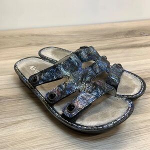 Alegria Venice Sandals Womens  Quarry Crackle Hook Loop Slides